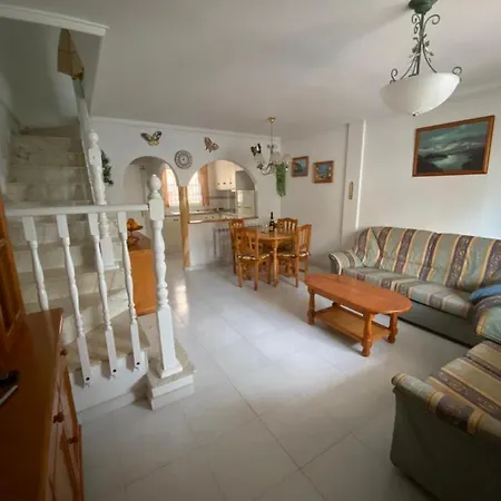 Holiday home Casa Pomelo, 161sqm, 1m To Pool, 950m To Orihuela